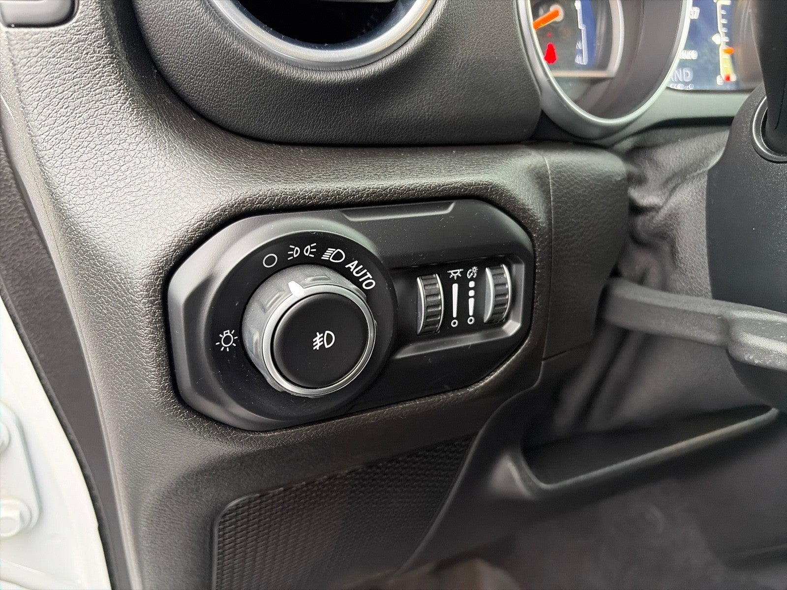 2020 Jeep Wrangler Unlimited UNLIMITED SAHARA 4X4