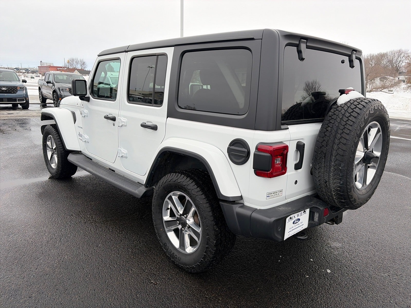 2020 Jeep Wrangler Unlimited UNLIMITED SAHARA 4X4