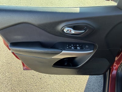 2017 Jeep Cherokee LATITUDE AWD