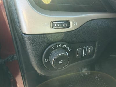 2017 Jeep Cherokee LATITUDE AWD