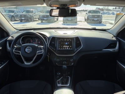 2017 Jeep Cherokee LATITUDE AWD