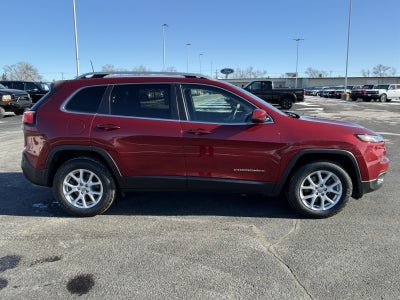 2017 Jeep Cherokee LATITUDE AWD