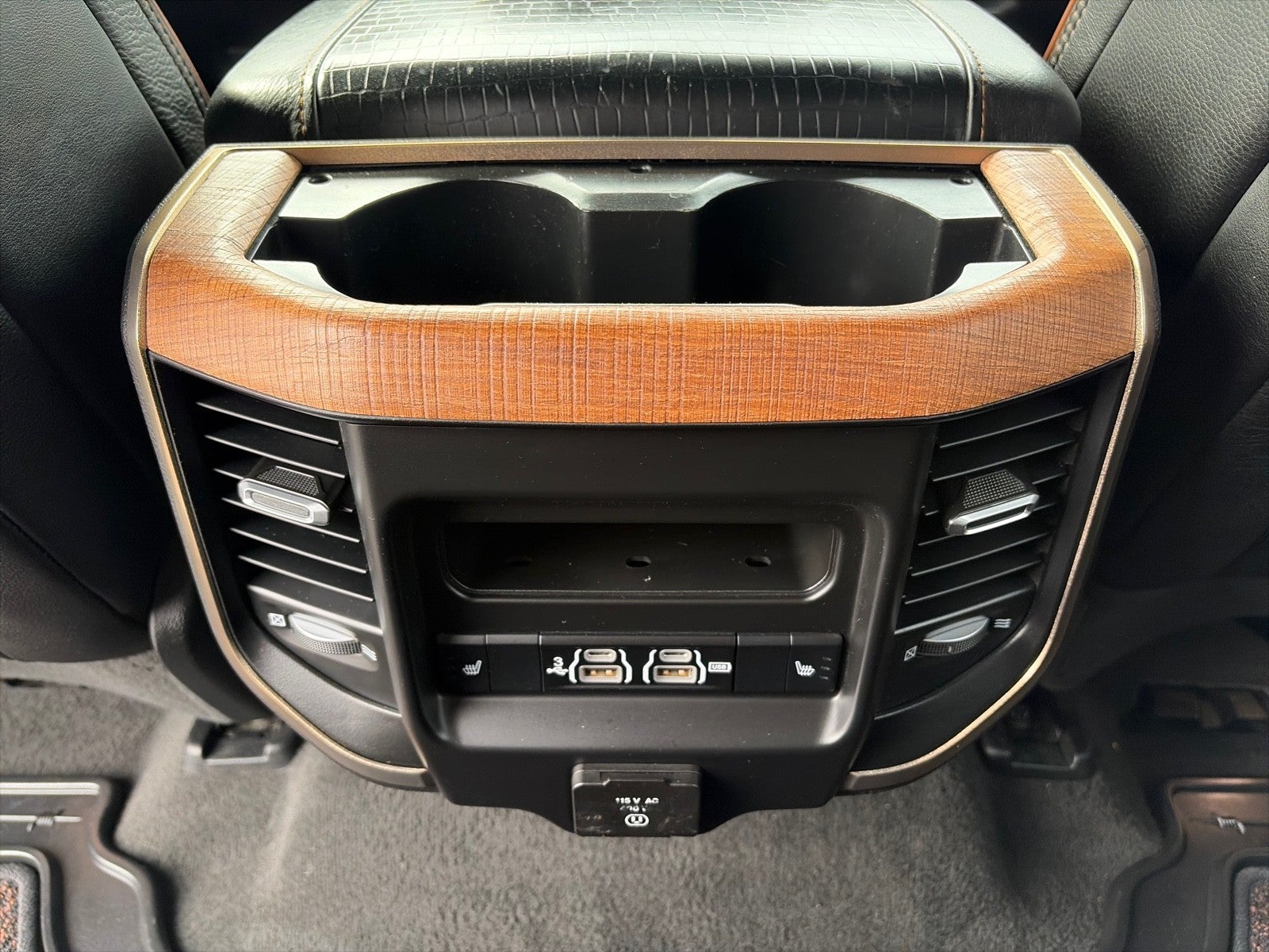 2020 RAM 1500 LONGHORN 4X4