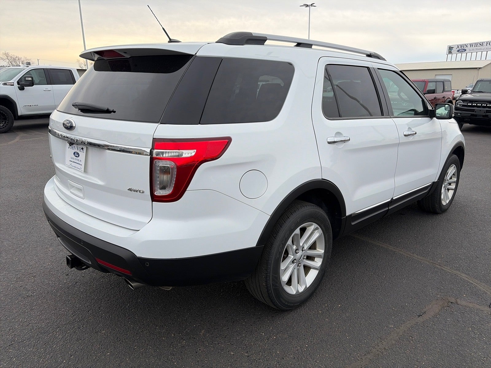 2015 Ford Explorer XLT 4X4
