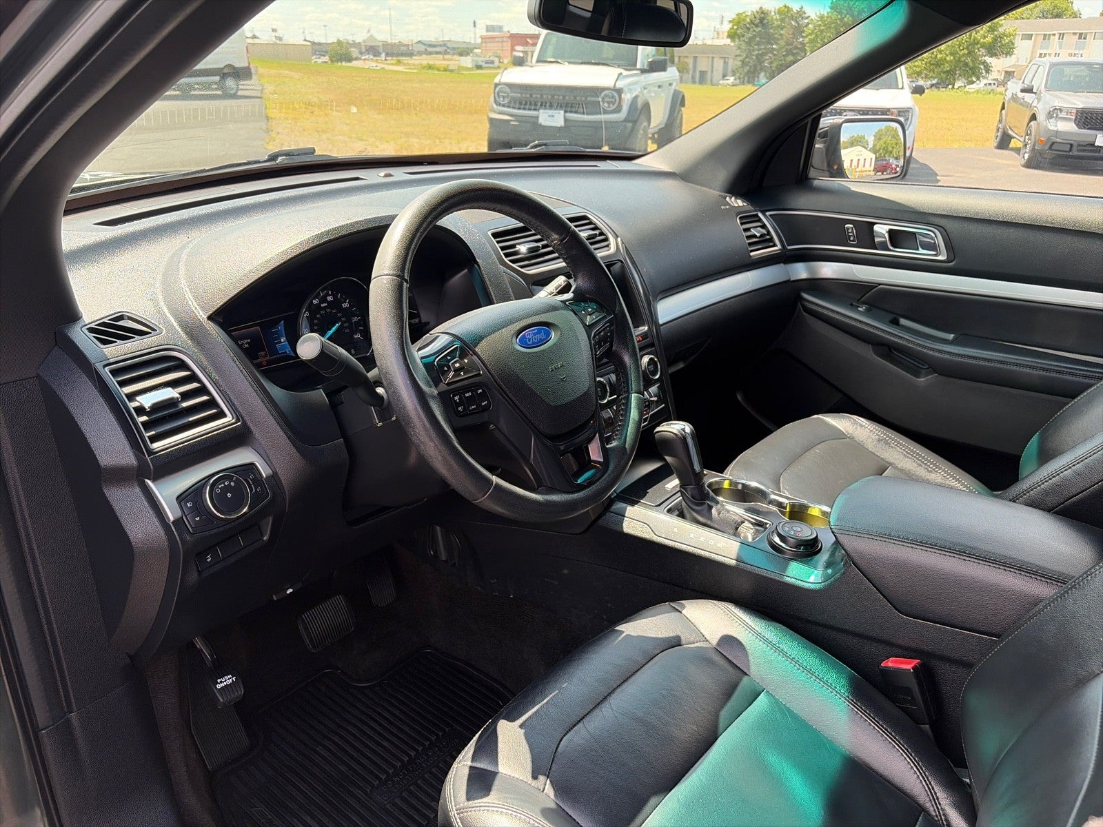 2016 Ford Explorer XLT 4X4