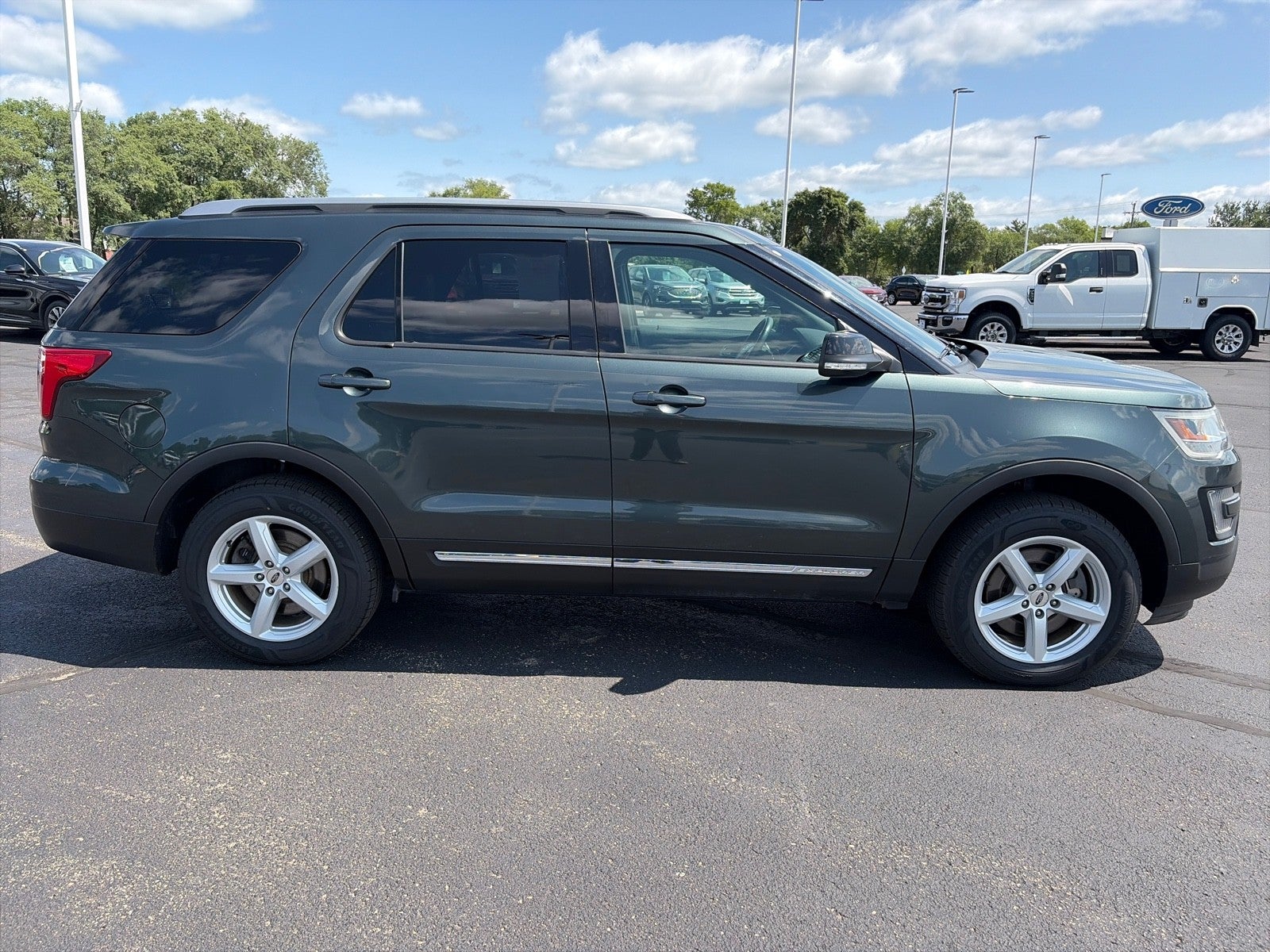 2016 Ford Explorer XLT 4X4