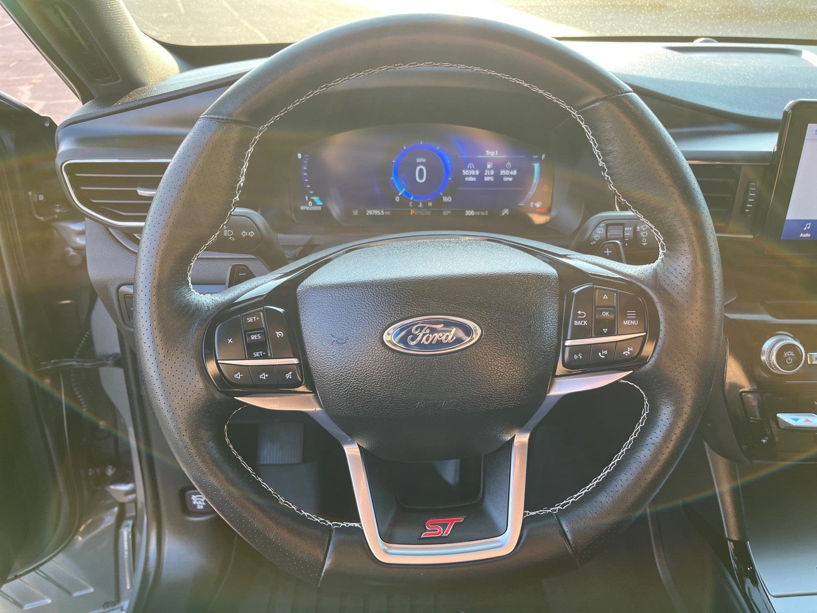 2023 Ford Explorer ST 4WD