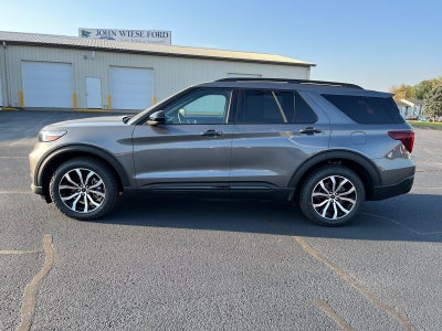 2023 Ford Explorer ST 4WD