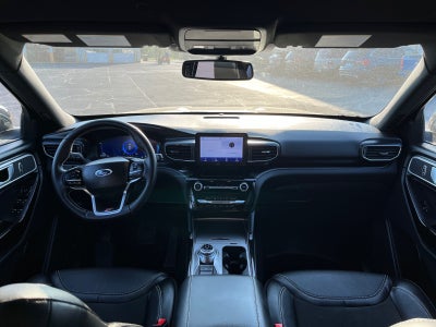 2023 Ford Explorer ST 4WD