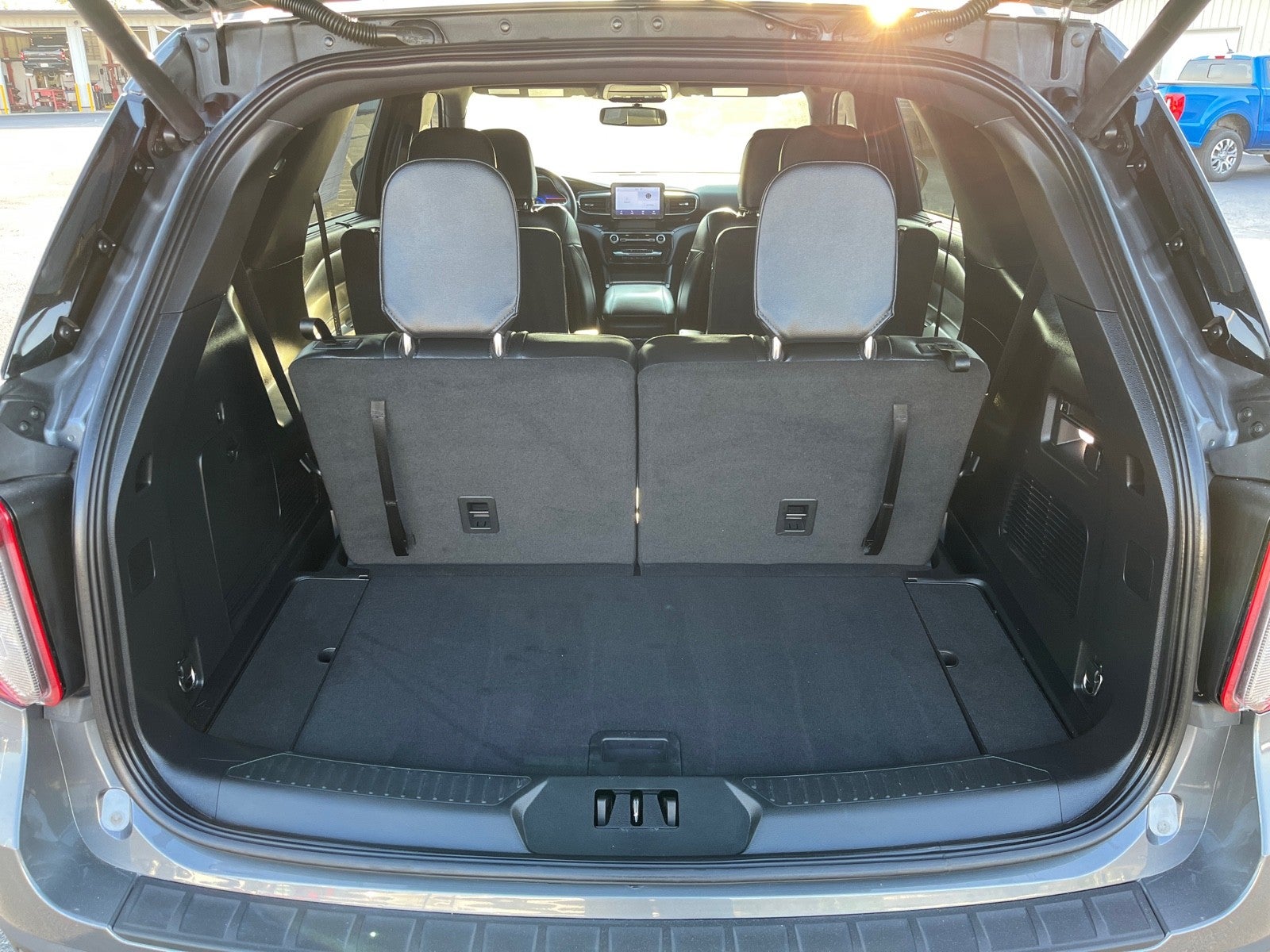 2023 Ford Explorer ST 4WD