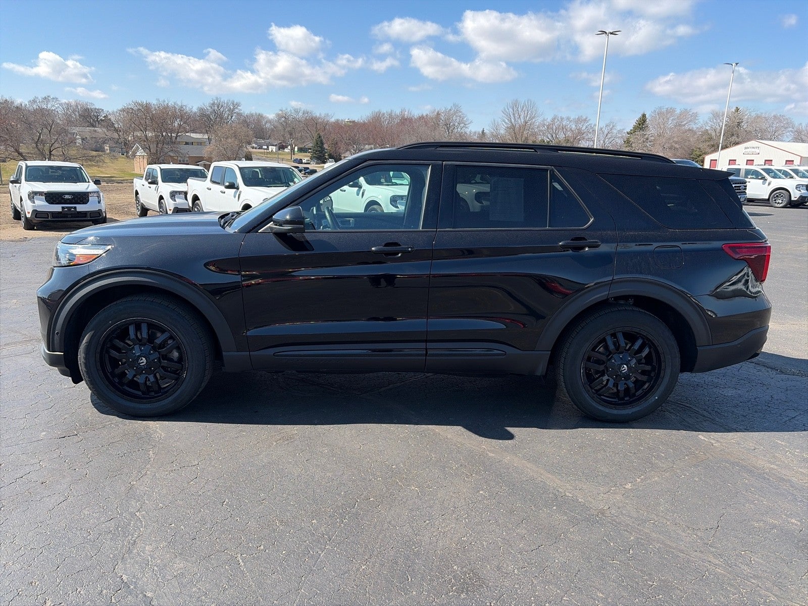 Used 2021 Ford Explorer ST with VIN 1FM5K8GC2MGA46243 for sale in Sauk Centre, Minnesota