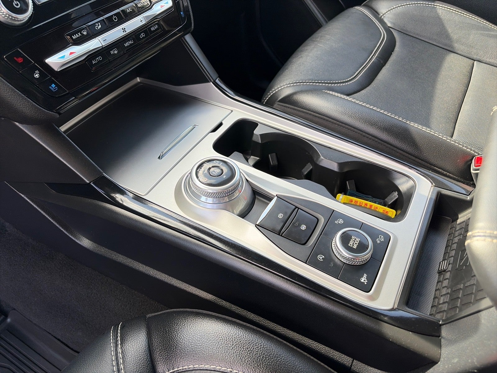 2021 Ford Explorer ST 4WD