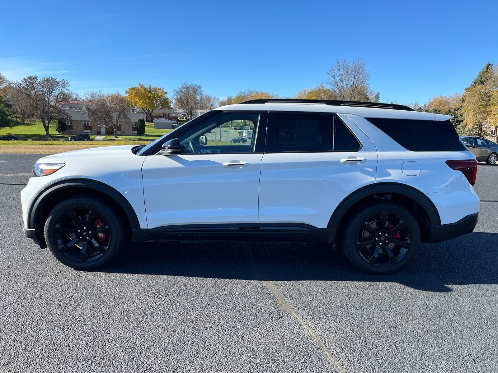 2023 Ford Explorer ST 4WD