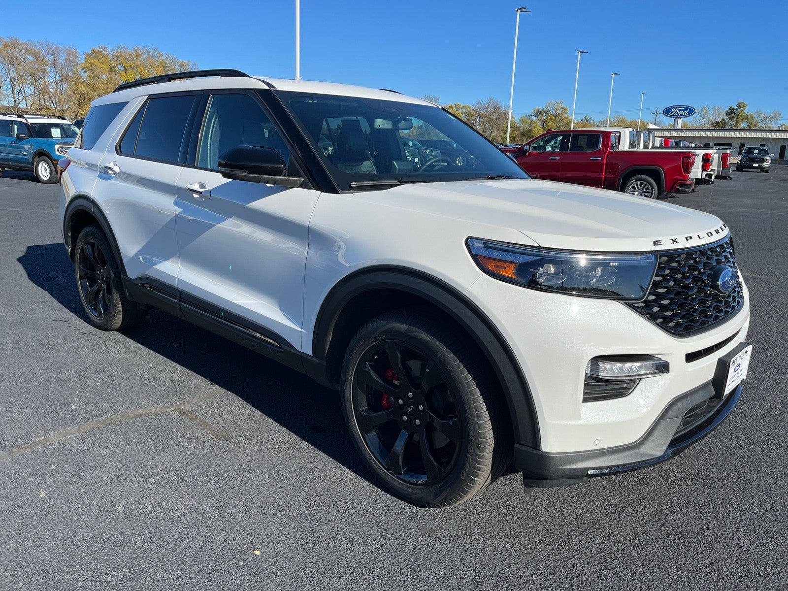 2023 Ford Explorer ST 4WD