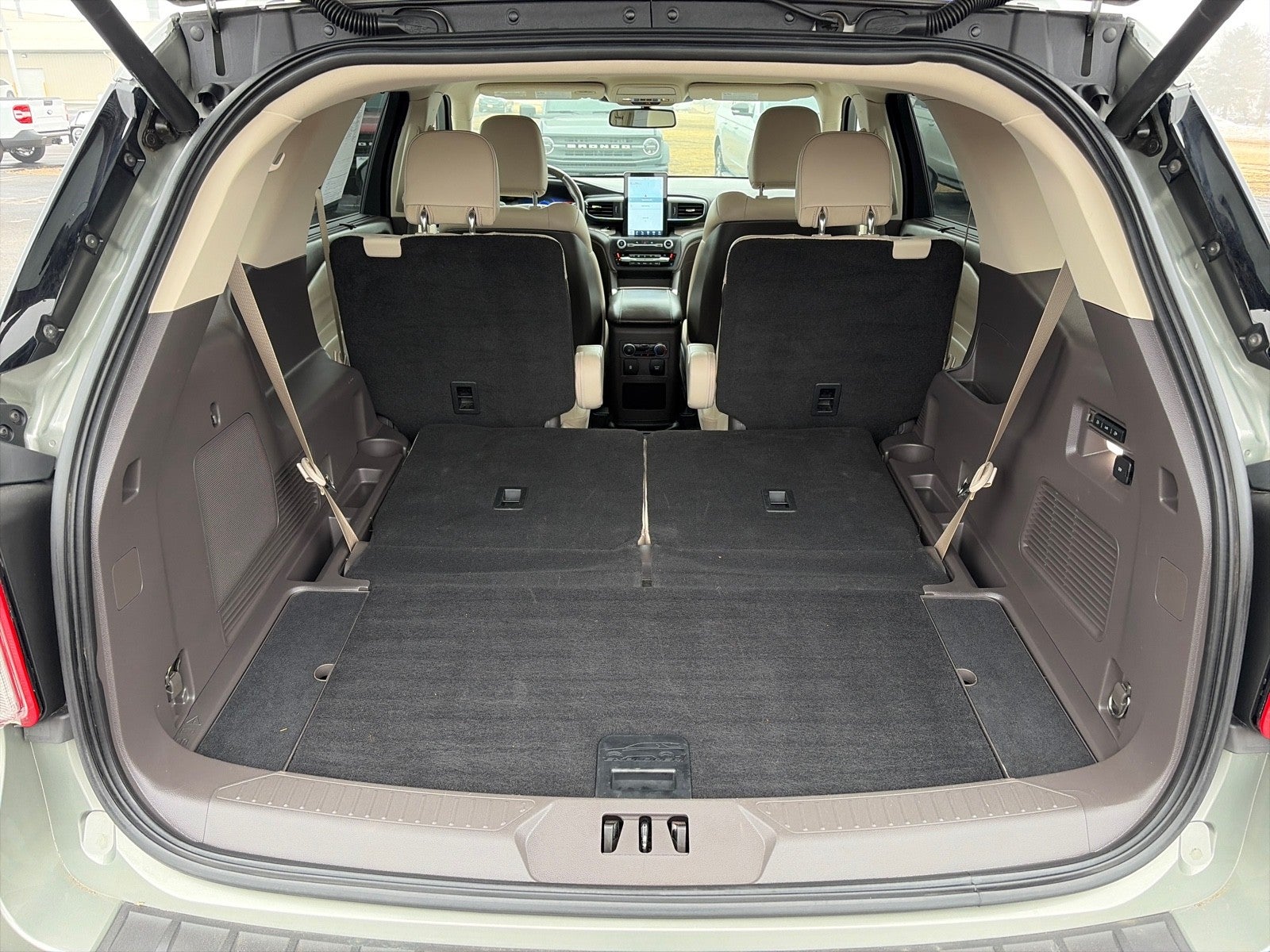 2020 Ford Explorer PLATINUM 4X4