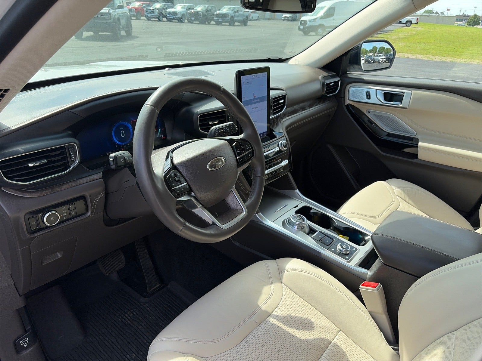 2024 Ford Explorer PLATINUM 4WD