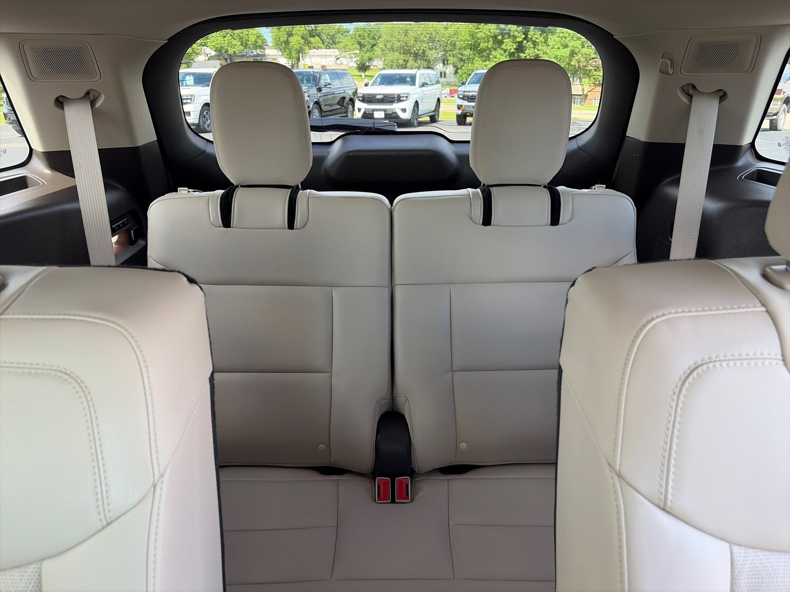 2024 Ford Explorer PLATINUM 4WD