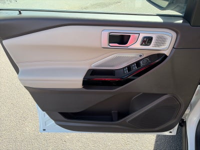 2023 Ford Explorer PLATINUM 4WD