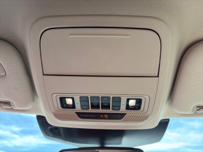 2023 Ford Explorer PLATINUM 4WD