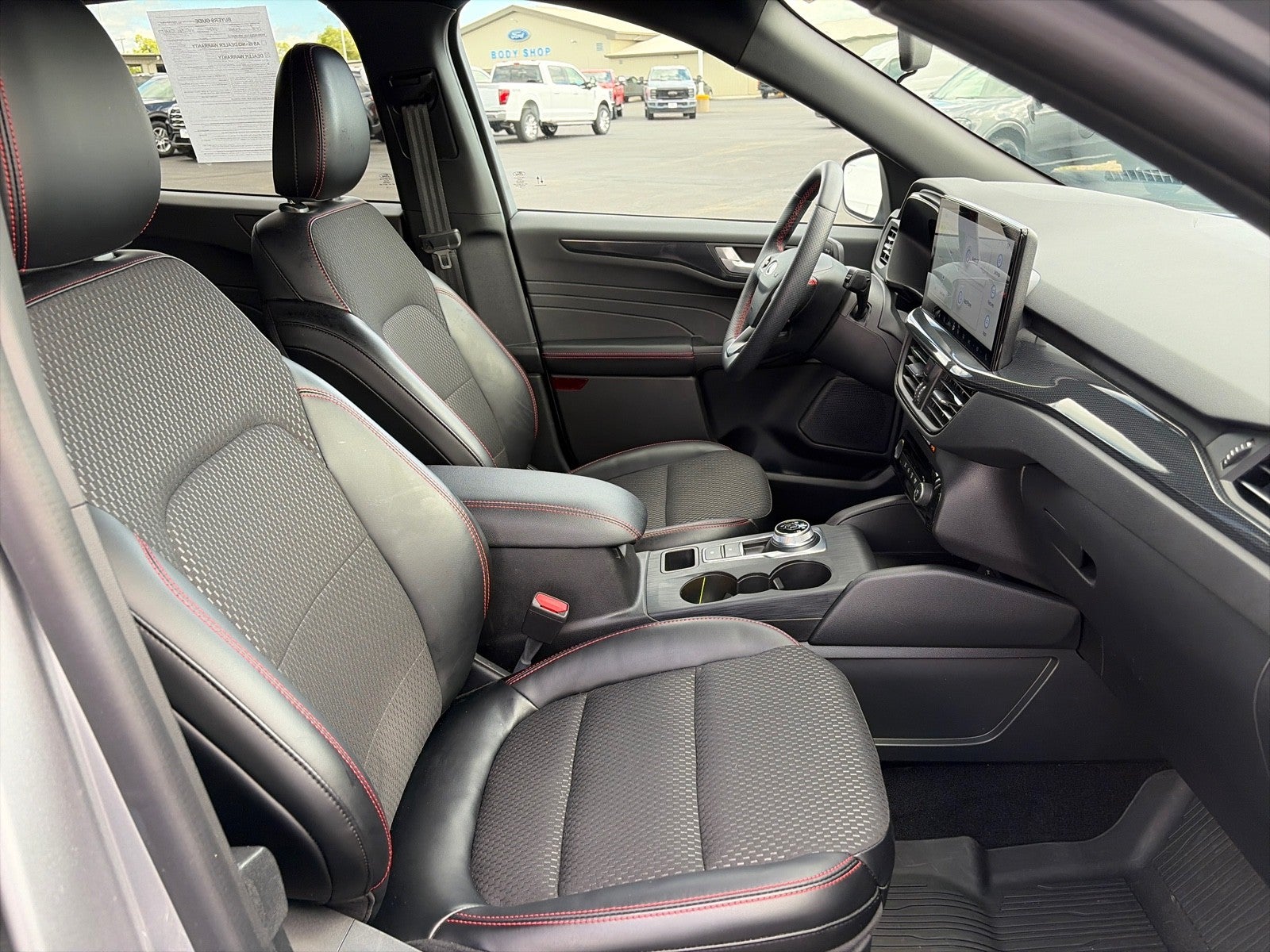 2024 Ford Escape ST LINE AWD