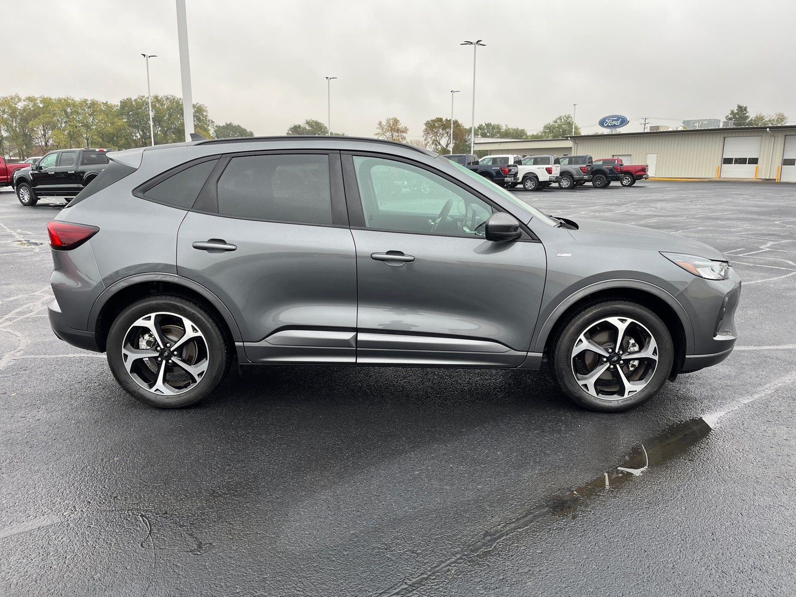 2023 Ford Escape ST LINE SELECT AWD