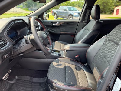 2023 Ford Escape ST LINE SELECT AWD