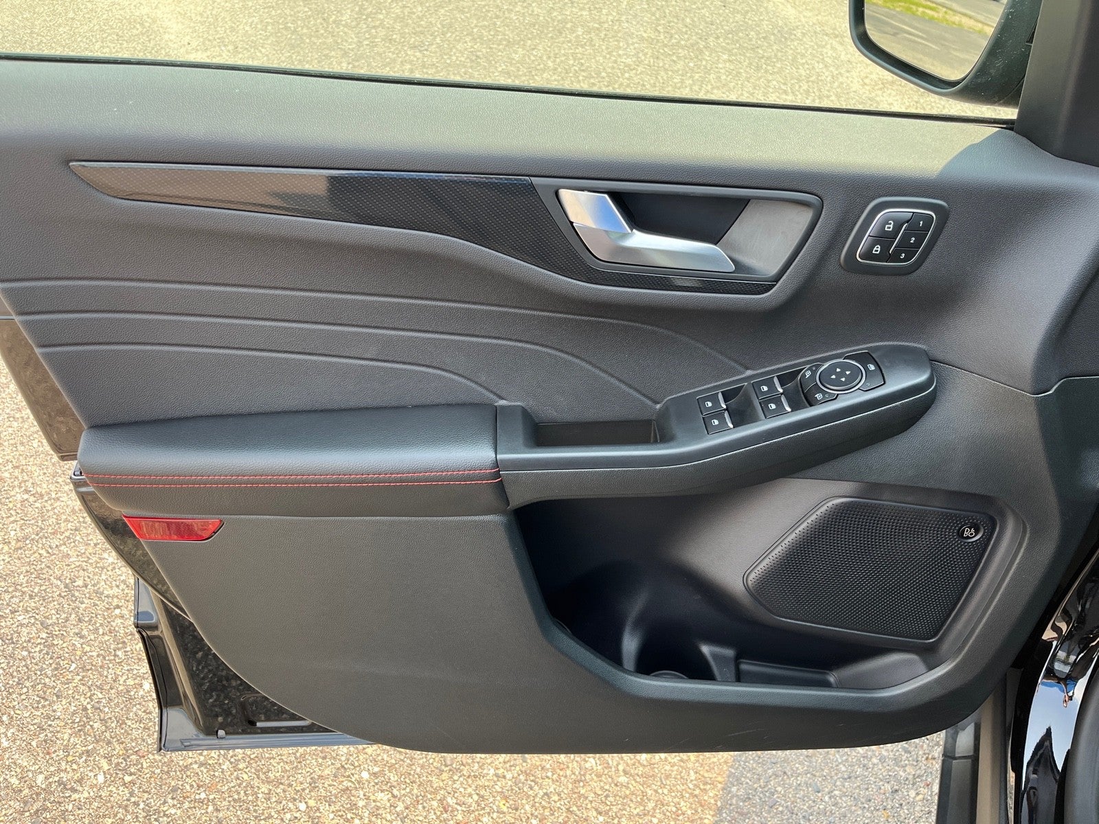 2023 Ford Escape ST LINE SELECT AWD