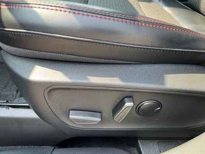 2023 Ford Escape ST LINE SELECT AWD