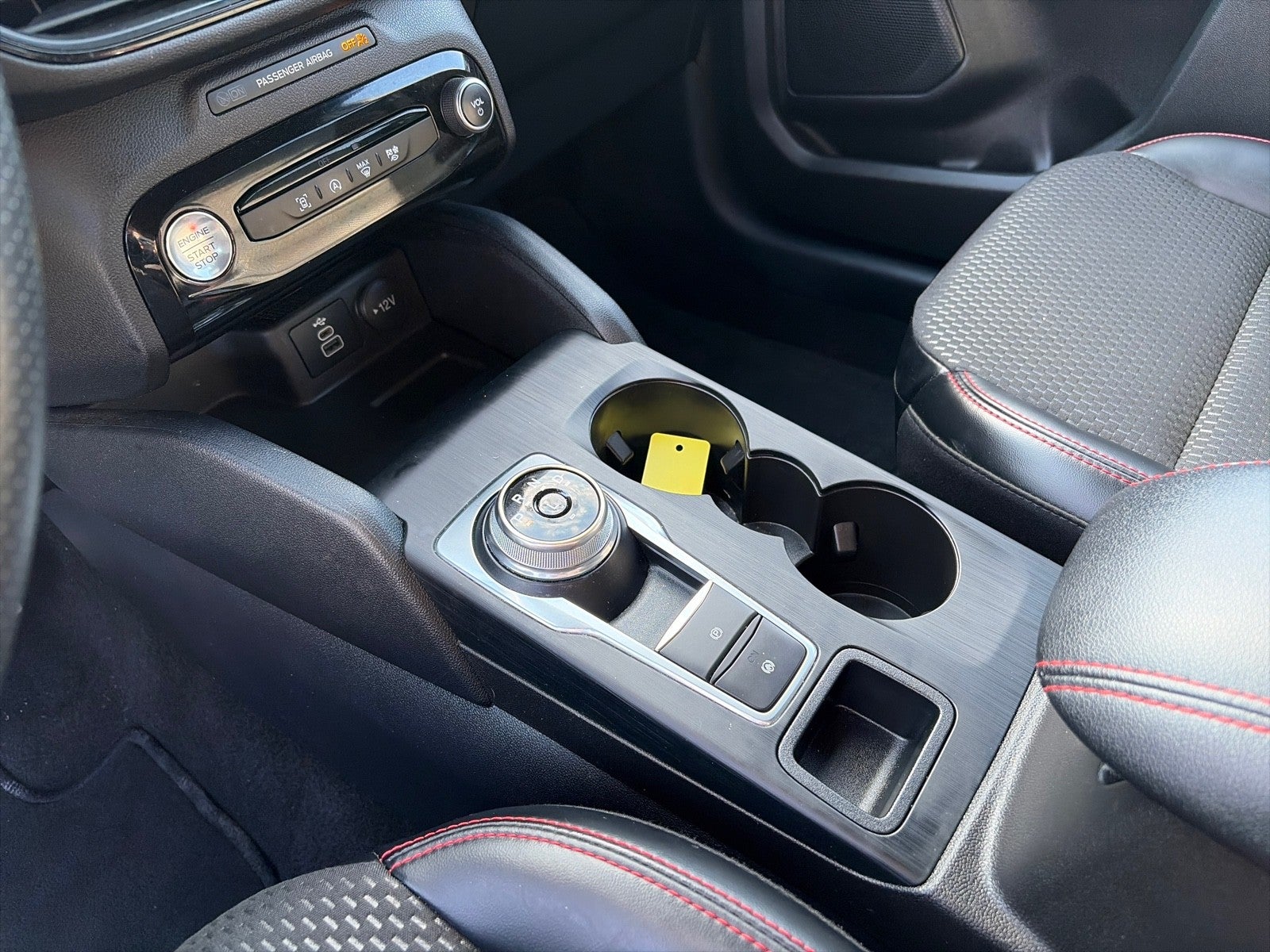 2024 Ford Escape ST LINE SELECT AWD
