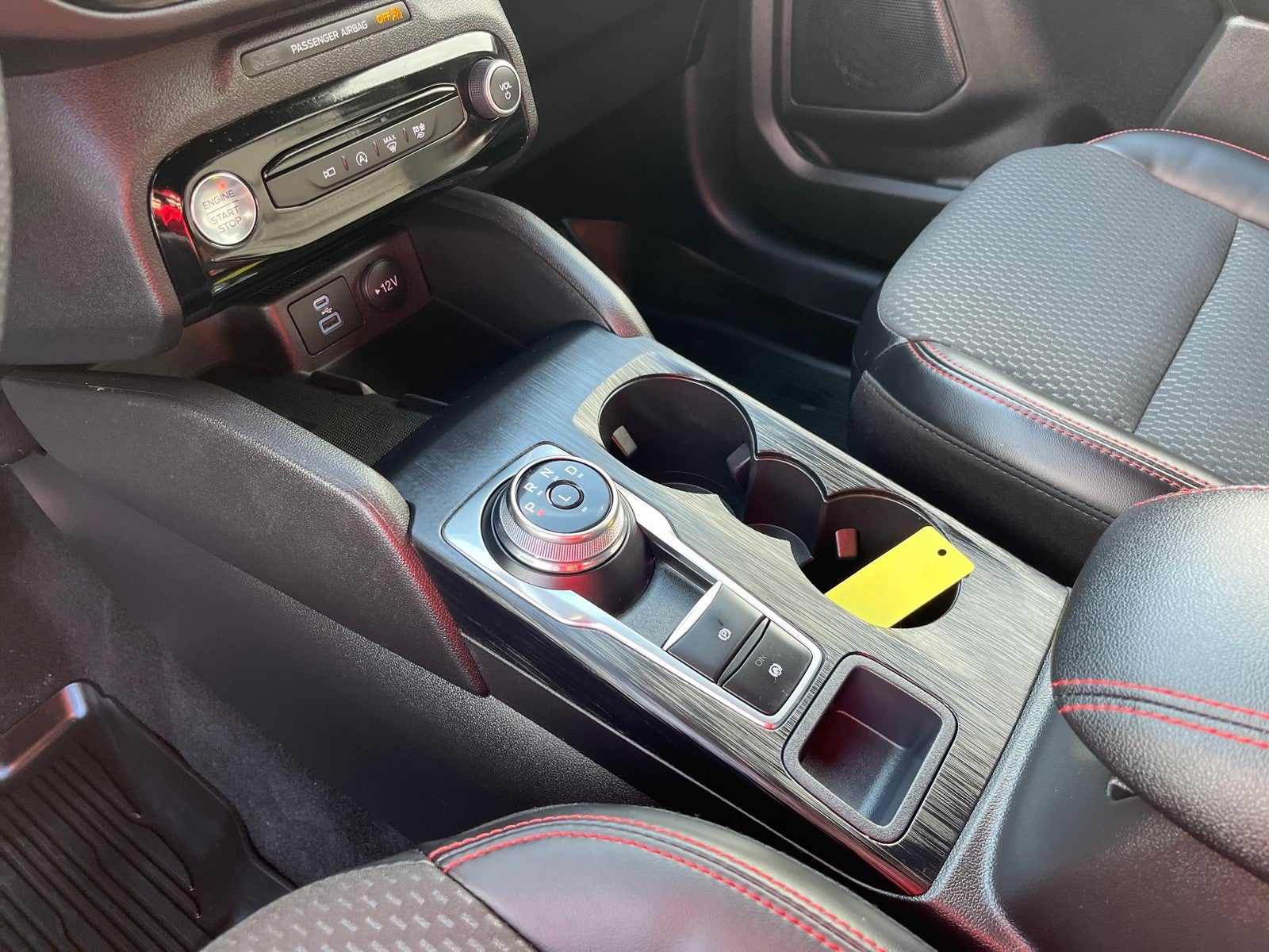 2023 Ford Escape ST LINE SELECT AWD