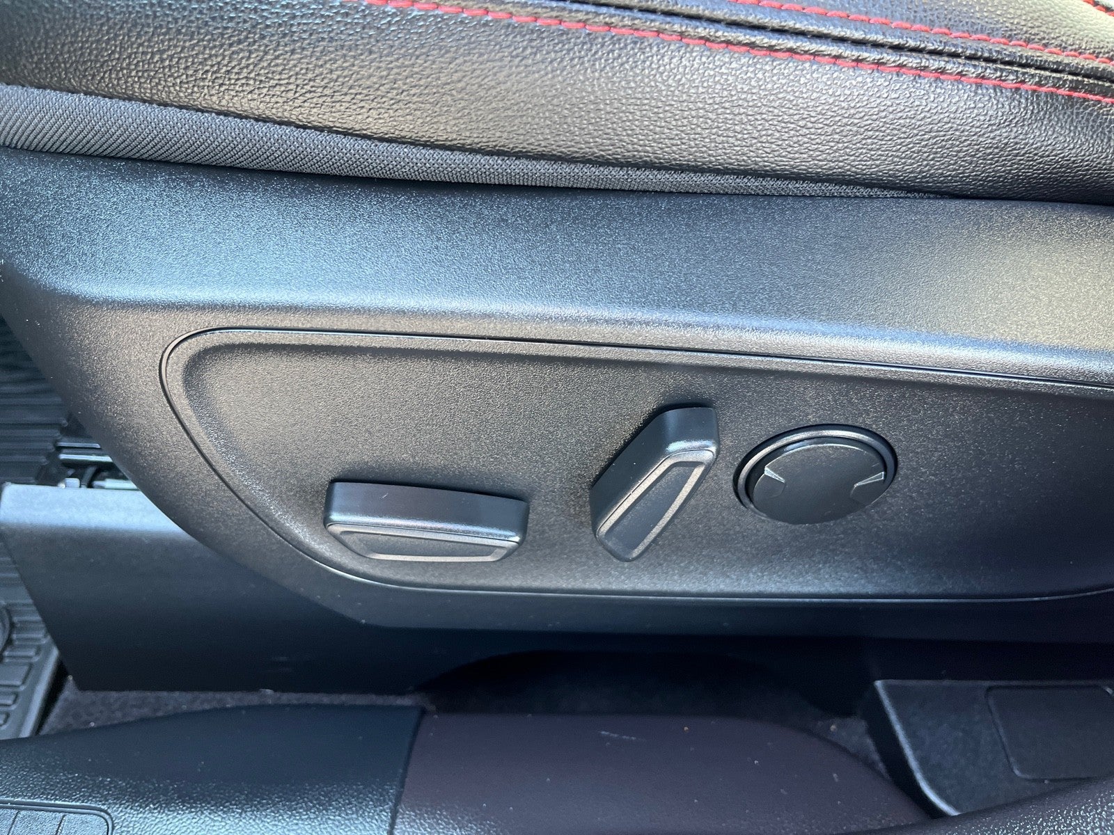 2023 Ford Escape ST LINE ELITE AWD