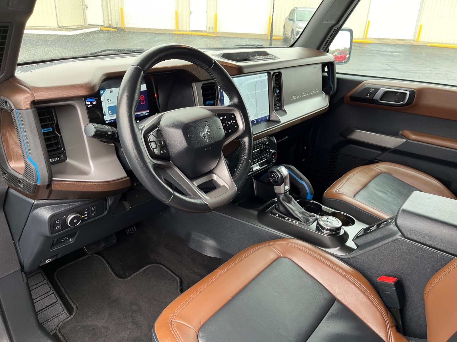 2022 Ford Bronco OUTER BANKS 4X4