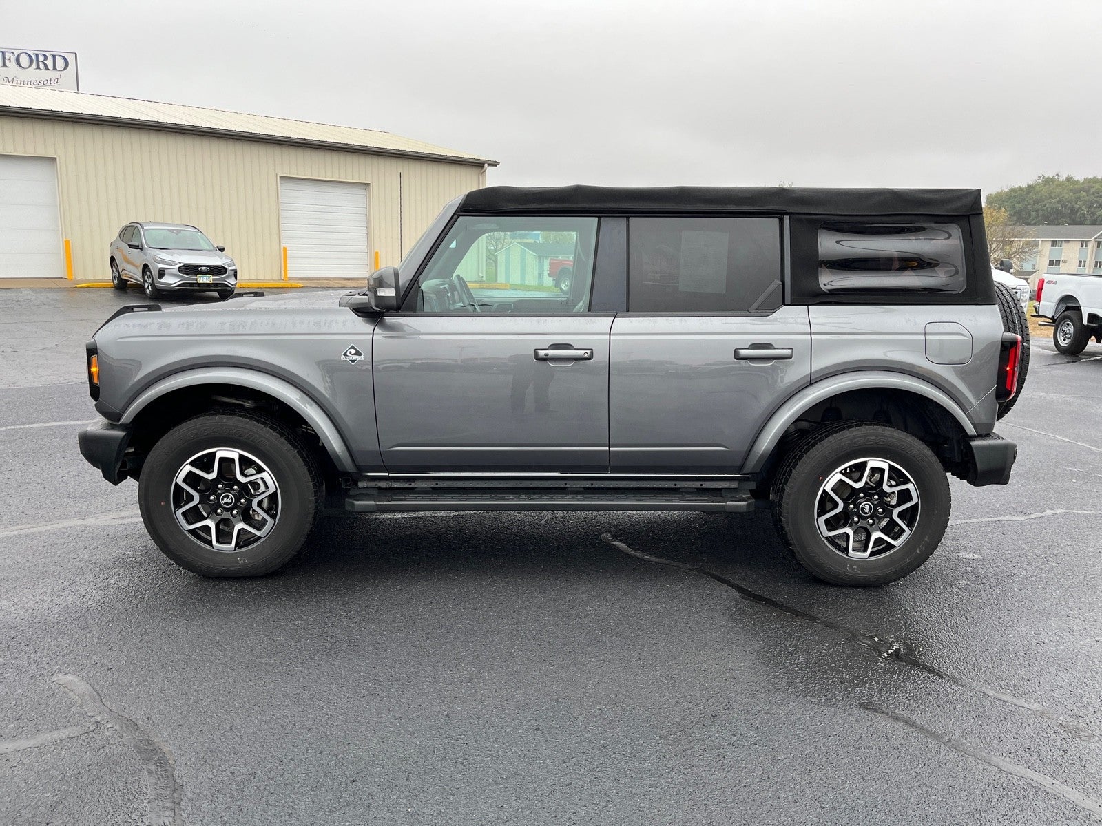 2022 Ford Bronco OUTER BANKS 4X4