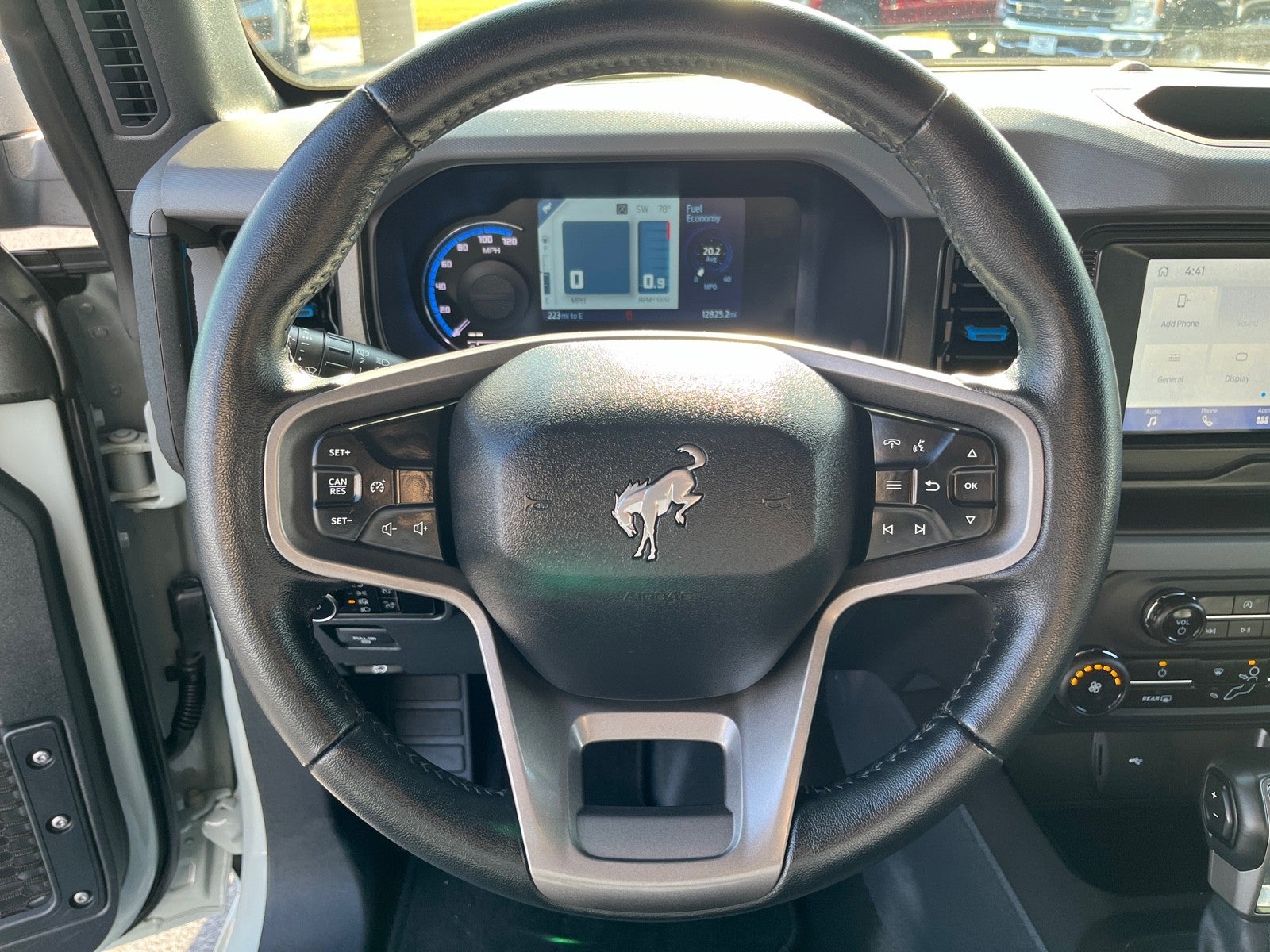 2023 Ford Bronco BLACK DIAMOND 4DR