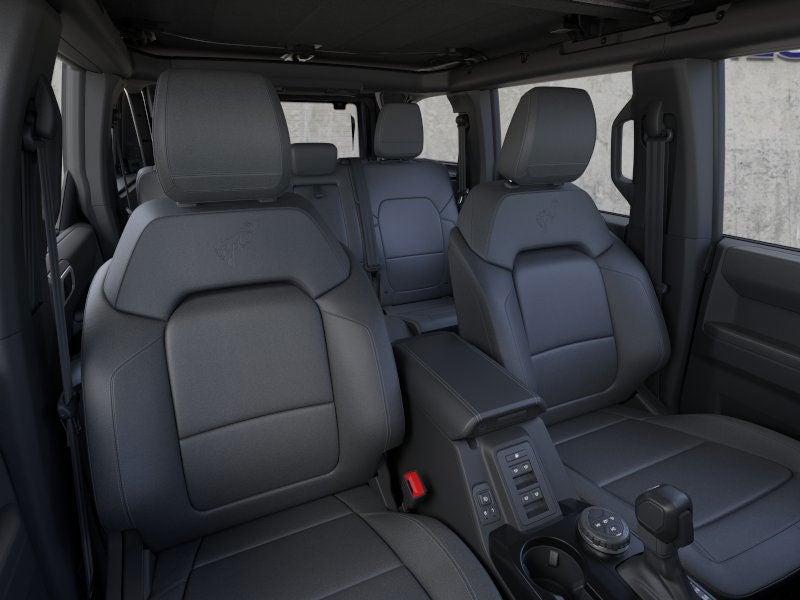 2026 Ford Bronco OUTER BANKS 4DR 4X4