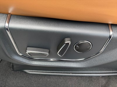 2024 Ford Expedition PLATINUM 4WD