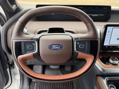 2025 Ford Expedition KING RANCH 4X4
