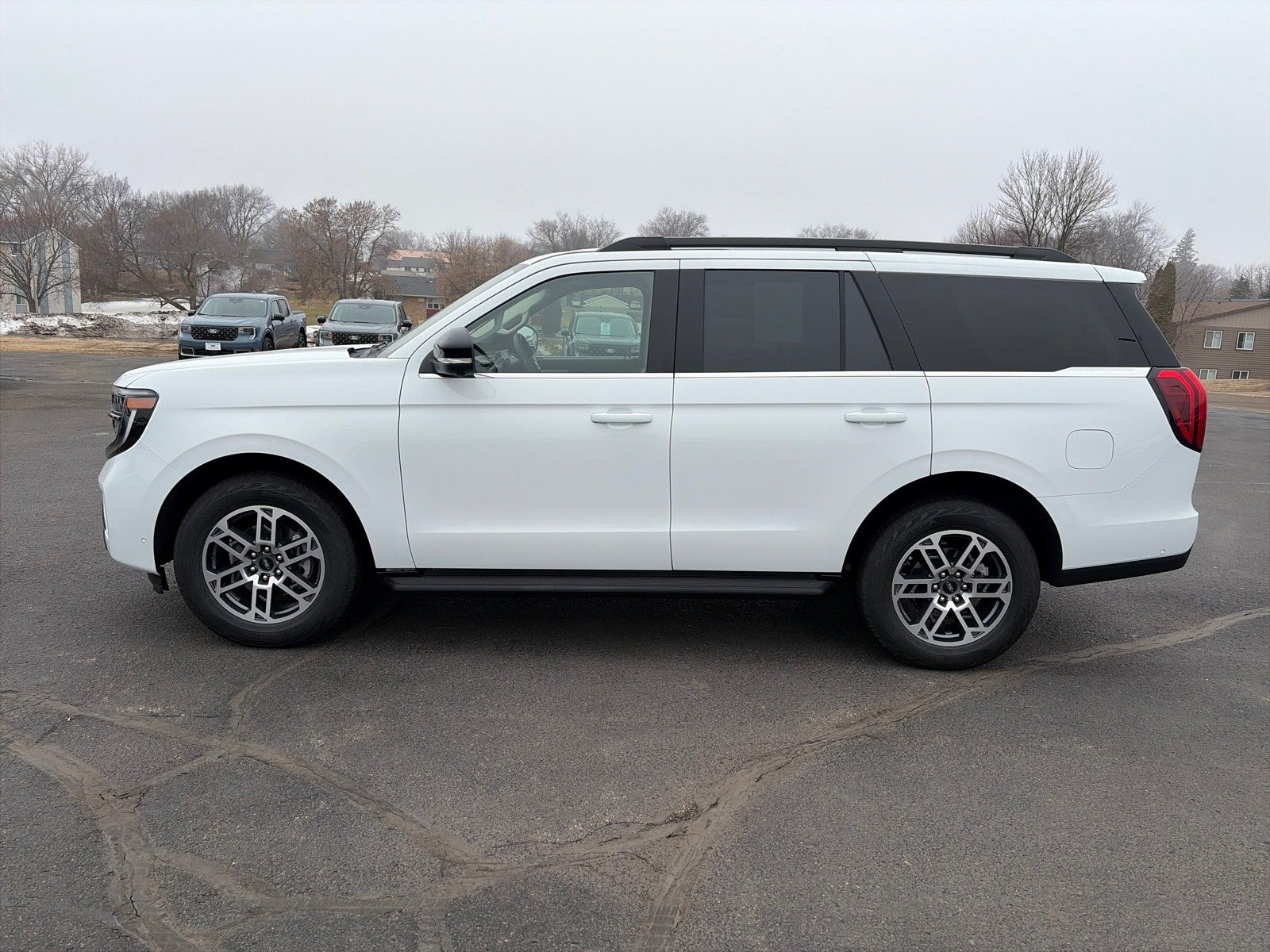 2025 Ford Expedition ACTIVE 4X4