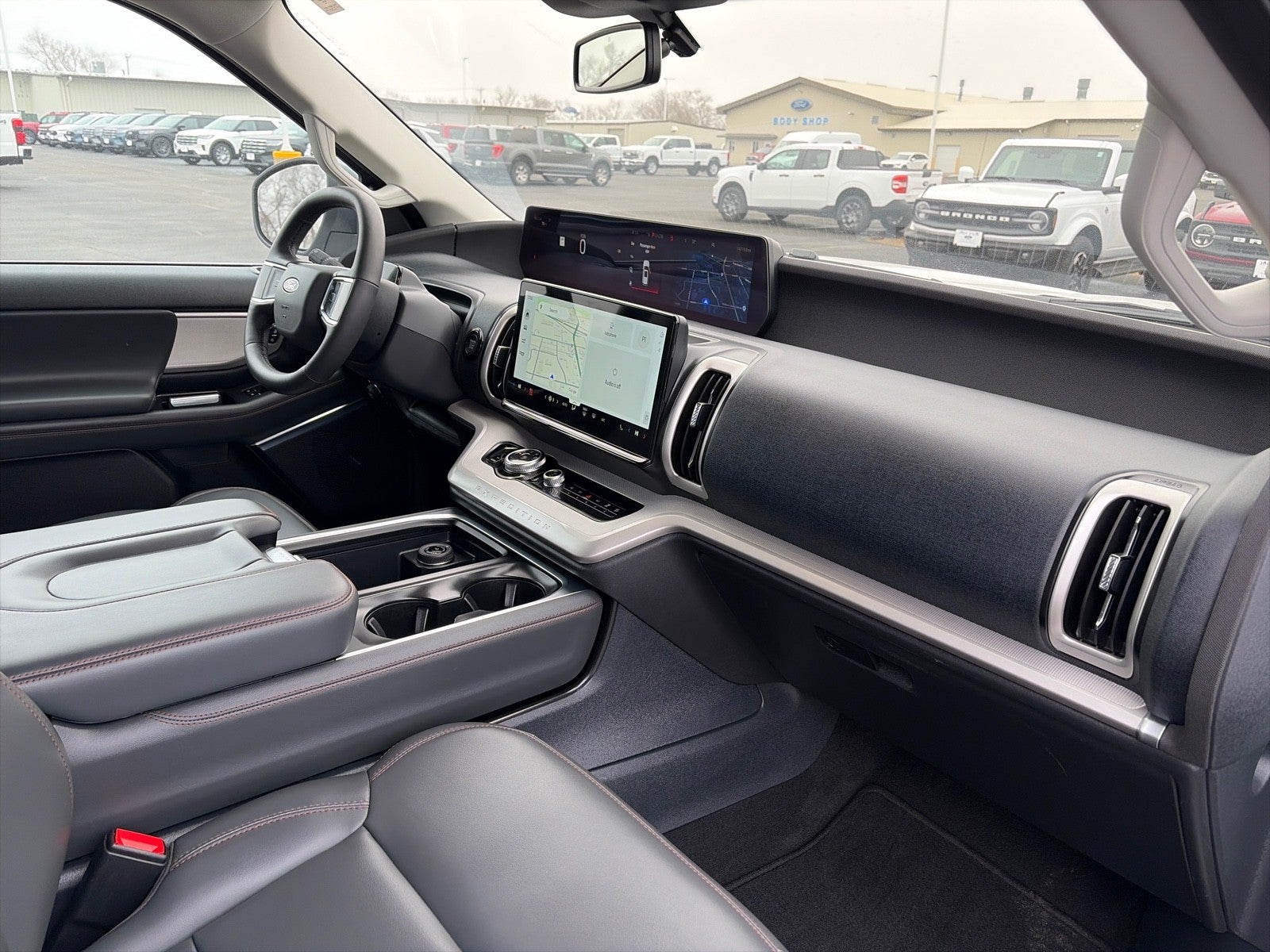 2025 Ford Expedition ACTIVE 4X4