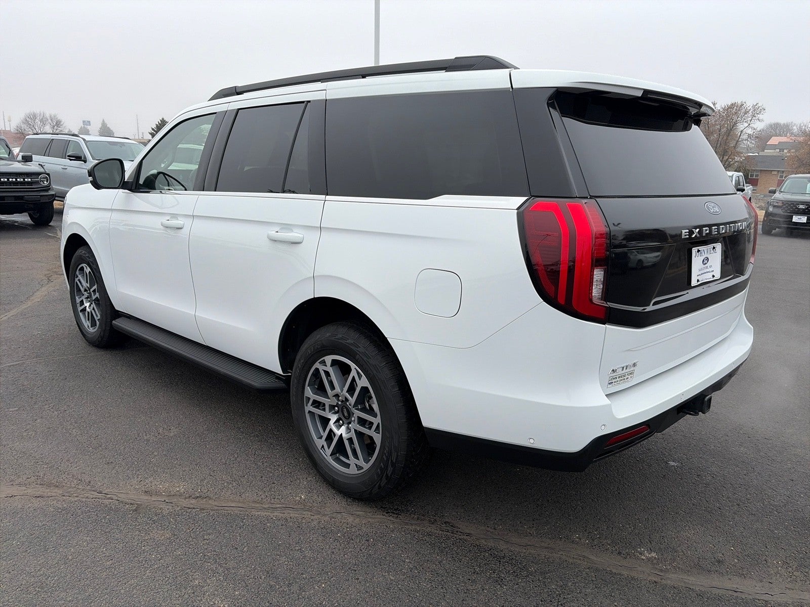 2025 Ford Expedition ACTIVE 4X4