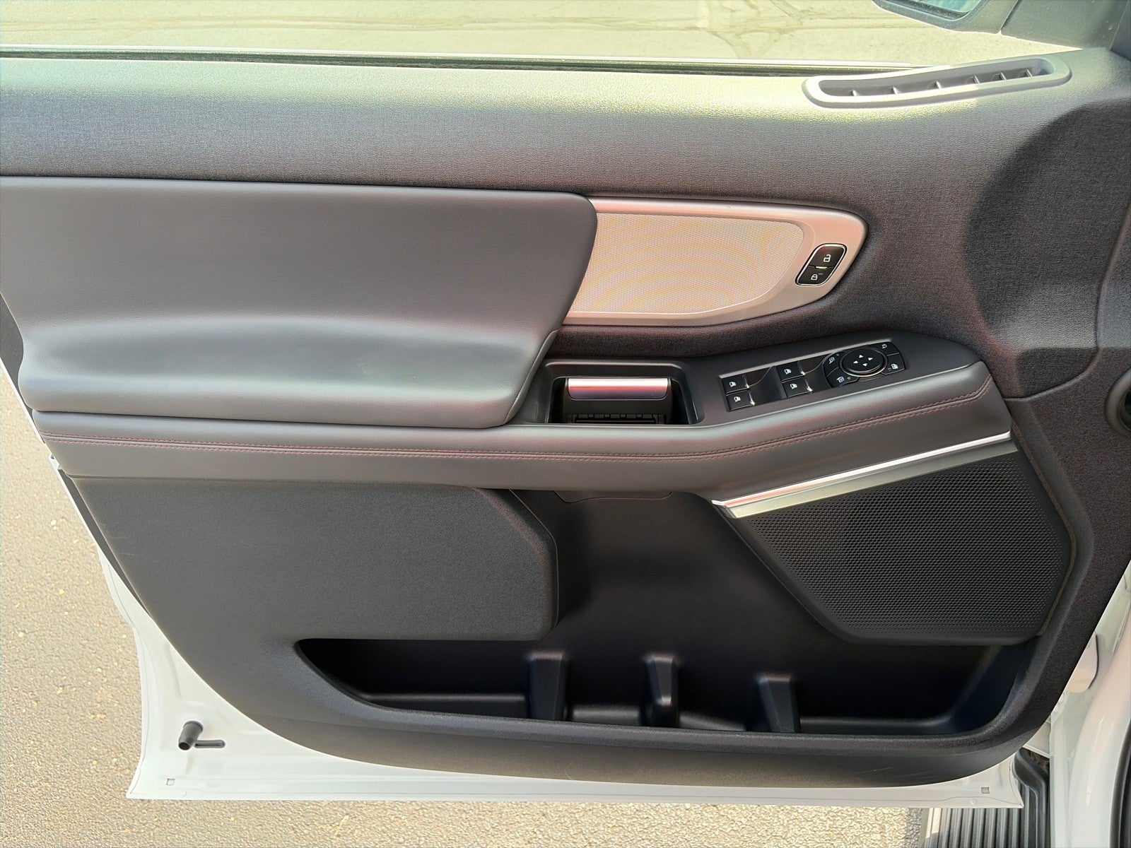 2025 Ford Expedition ACTIVE 4WD