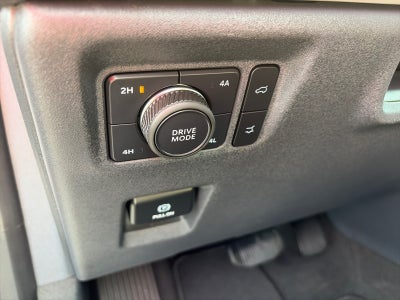 2025 Ford Expedition ACTIVE 4WD