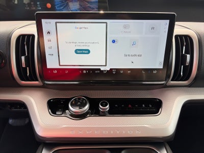 2025 Ford Expedition ACTIVE 4WD