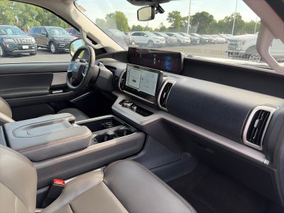 2025 Ford Expedition ACTIVE 4WD