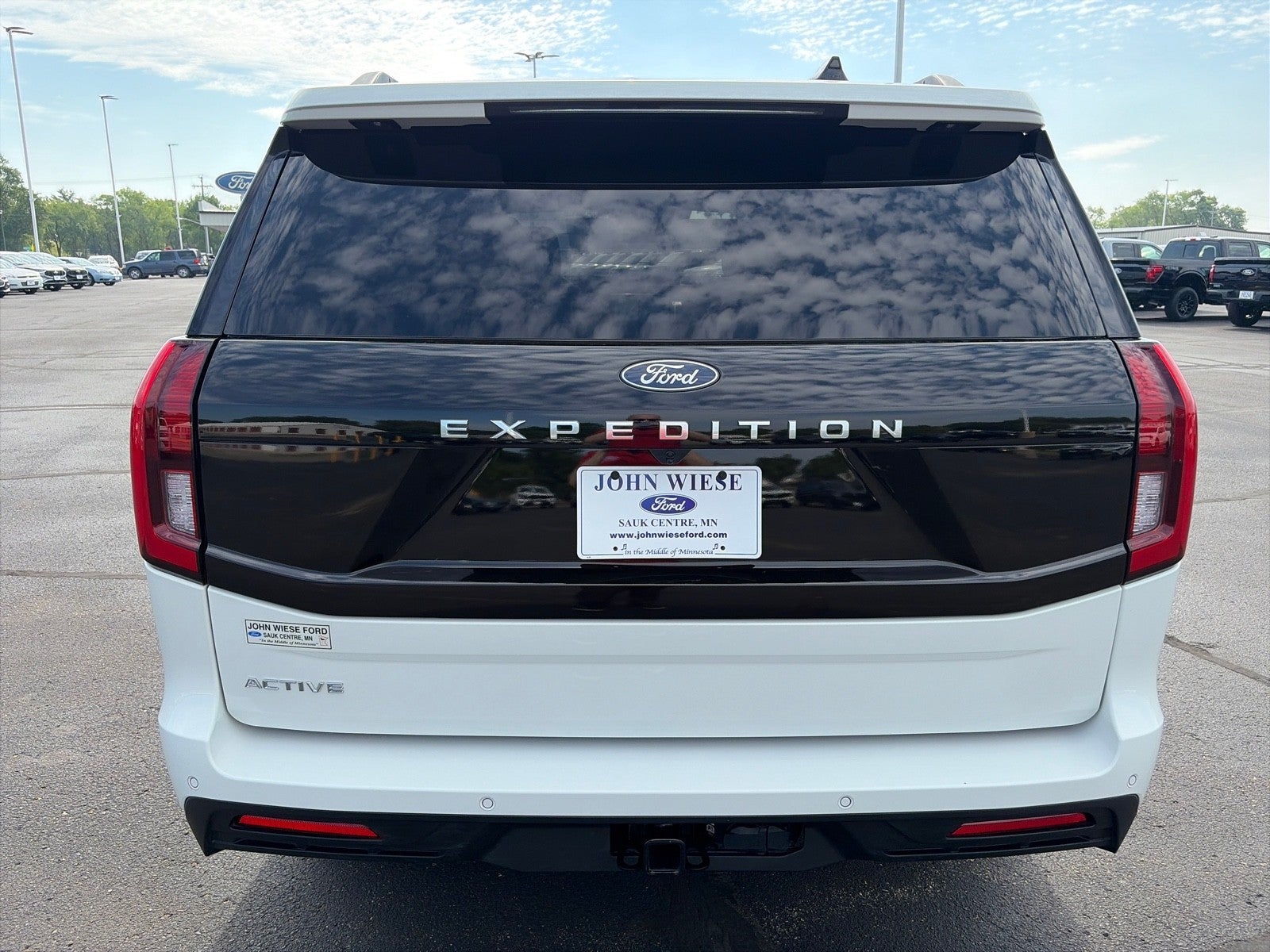 2025 Ford Expedition ACTIVE 4WD