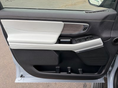 2025 Ford Expedition PLATINUM 4X4