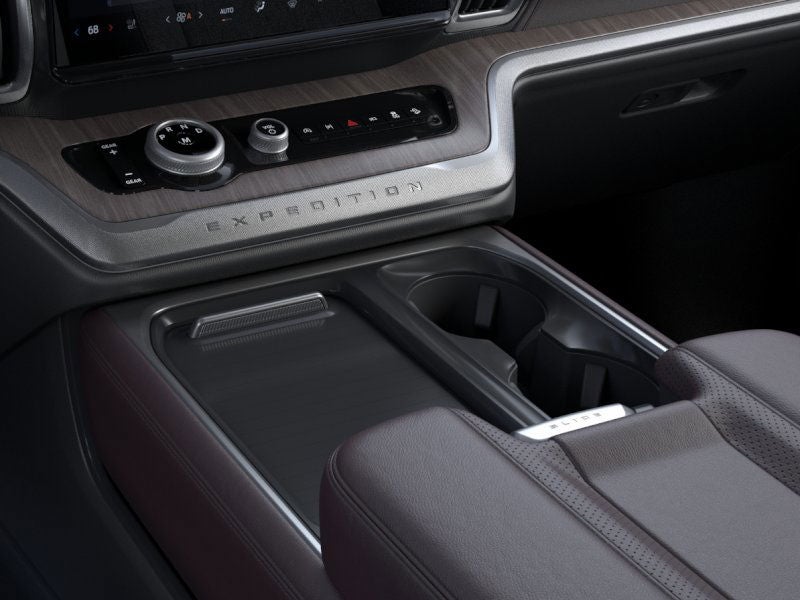 2026 Ford Expedition PLATINUM 4X4