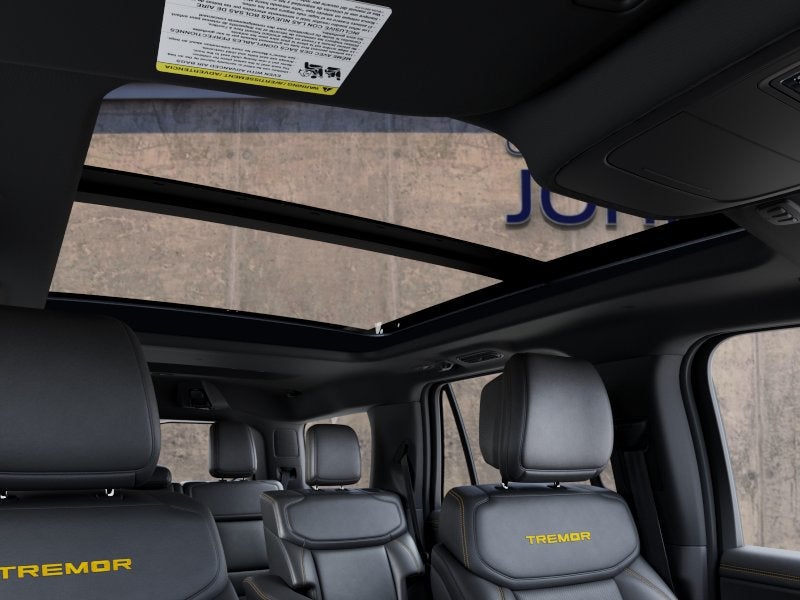 2027 Ford Expedition TREMOR 4X4