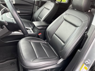 2023 Ford Explorer XLT 4WD