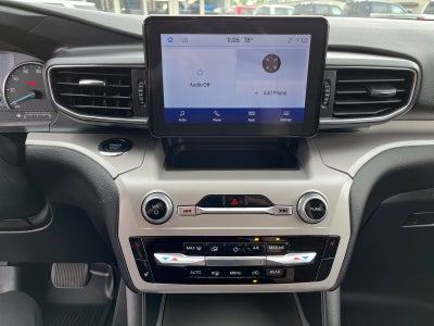 2023 Ford Explorer XLT 4WD